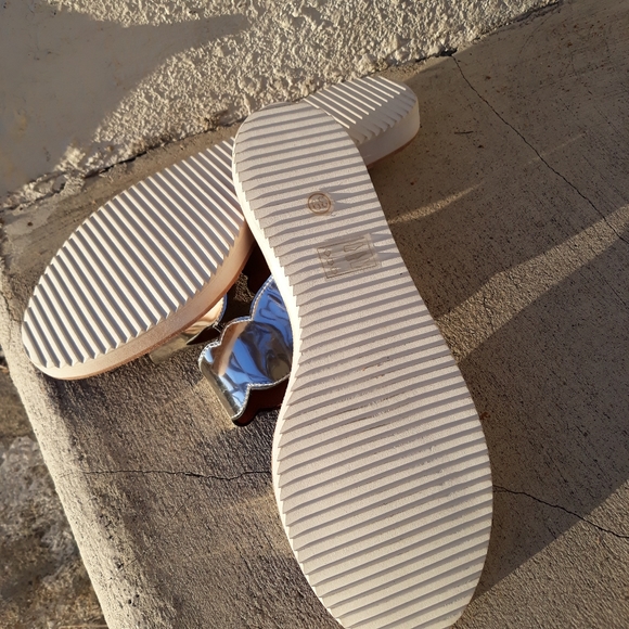 F-Troupe Wave Edge Slide Sandals - Picture 3 of 9